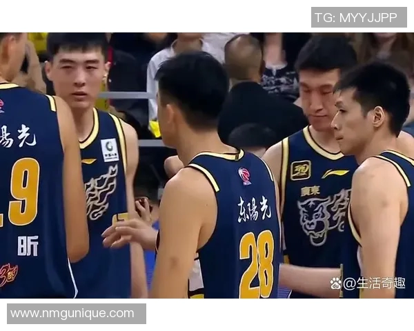 任骏飞领衔拼搏精神展现中国篮球新希望与未来发展潜力 任骏飞领衔拼搏精神展现中国篮球新希望与未来发展潜力