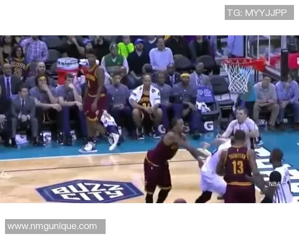 明星篮球赛场精彩瞬间集锦让你领略不一样的运动魅力与激情